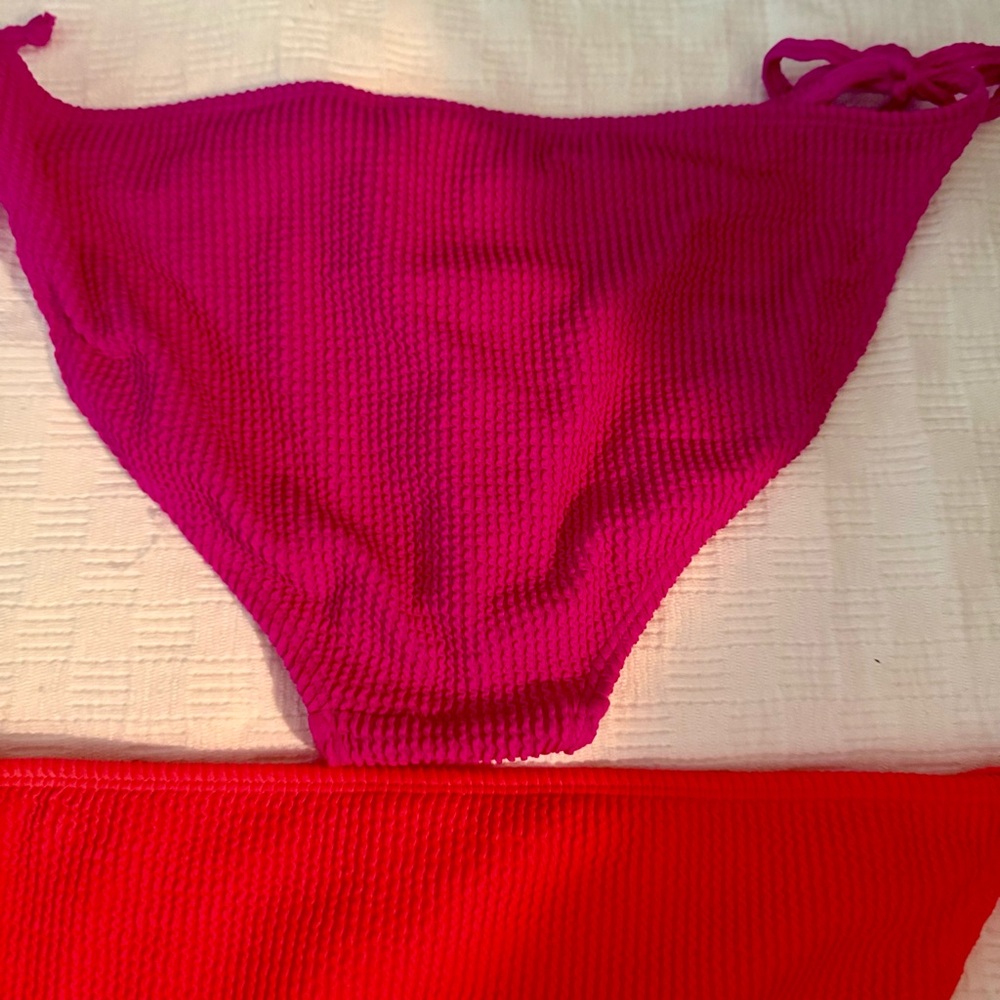 No Boundaries Hot Pink Bikini and Coral Red Bottoms. - Picture 7 of 9